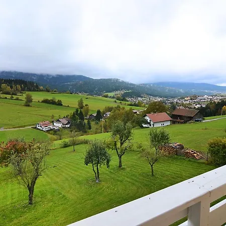 Spacious Near Forest In Buchet Lam