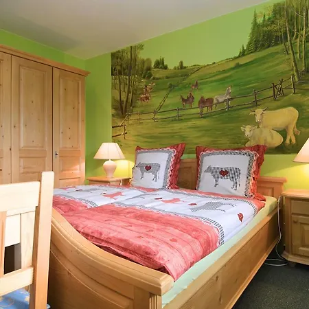 Holiday home Spacious Near Forest In Buchet