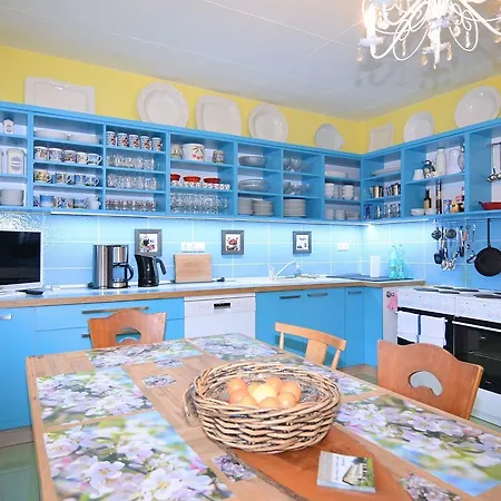 Holiday home Spacious Near Forest In Buchet Lam