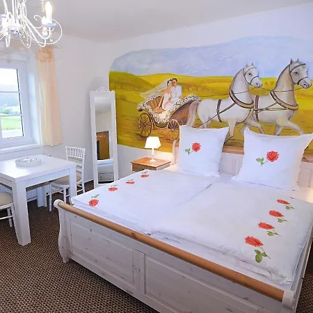 Ferienhaus Spacious Near Forest In Buchet *